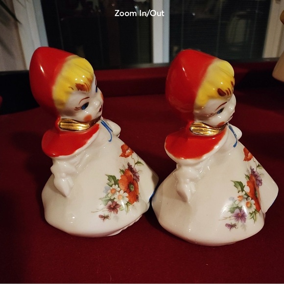 Vintage Hull Little Red Riding Hood large set of salt and pepper shakers. - Picture 2 of 5